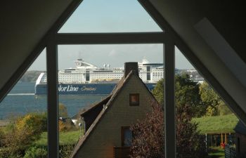 Blick aus Giebelfenster